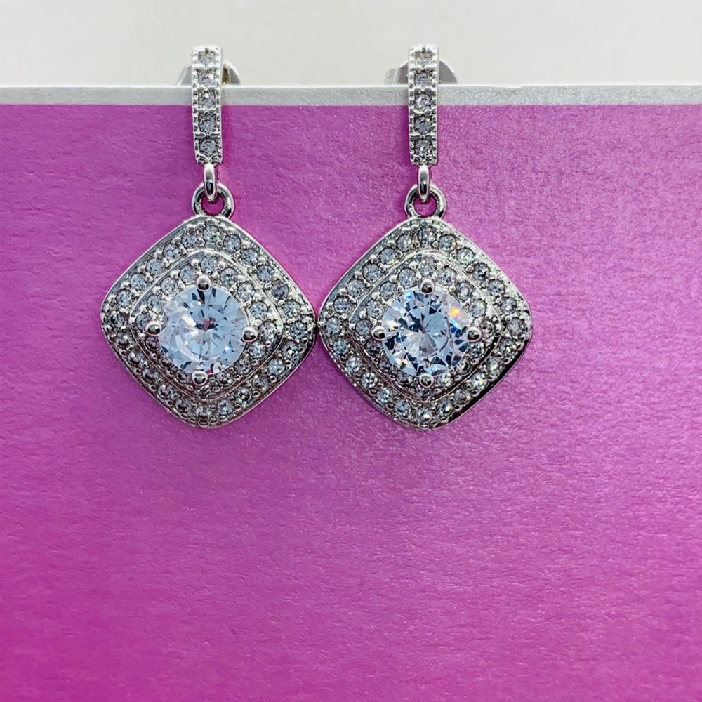 🌟 Sterling Silver 925 CZ Earrings - Picture 6 of 9